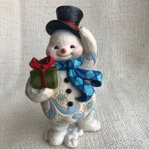 JIM SHORE STANDING SNOWMAN FIGURINE /WELCOME WINTRY WONDERS